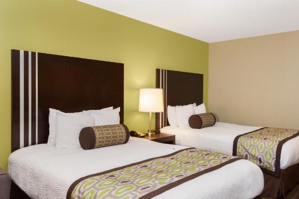 Days Inn by Wyndham San Jose Airport image 20